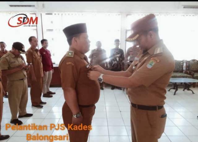 Camat Rawamerta Lantik Pjs Kepala Desa Balongsari